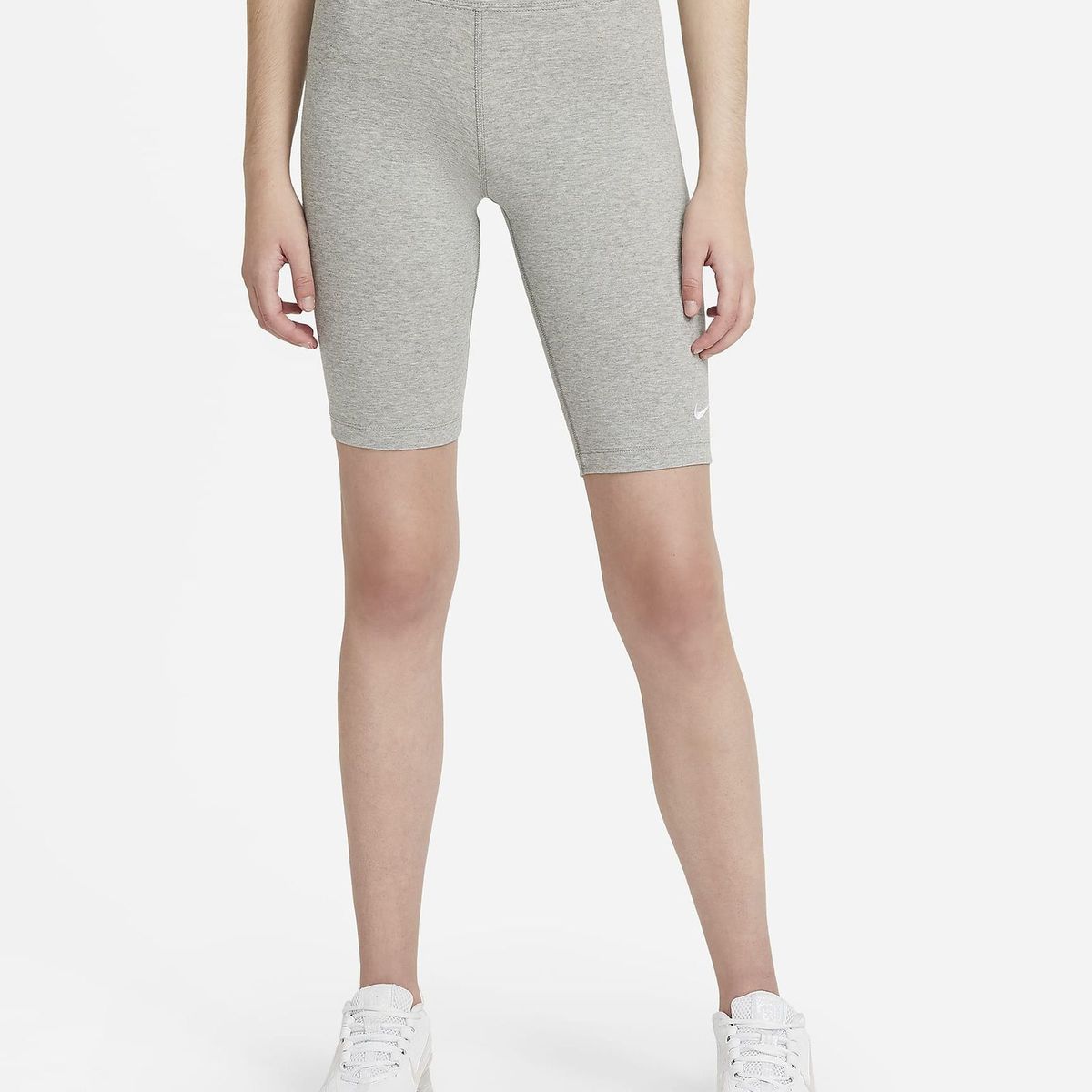 NIKE - LICRA NIKE CORTA DE CICLISMO ESSENTIAL CZ8526-063 SHORT NEGRO MUJER