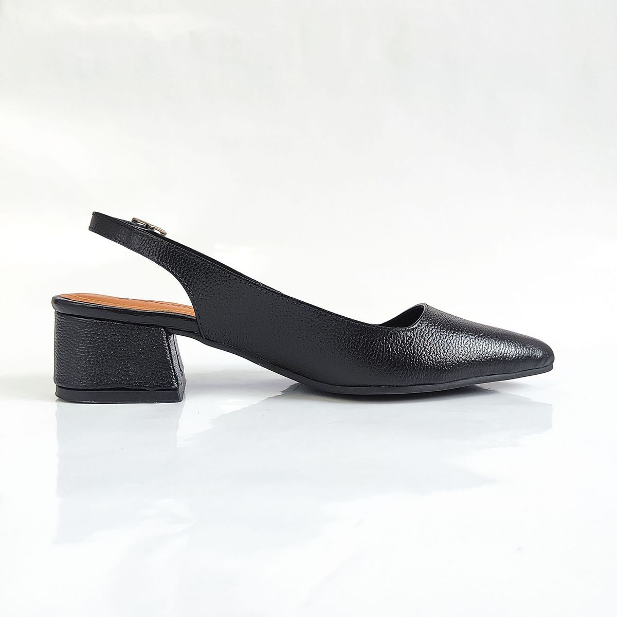 ADRIANA APARICIO - CALZADO CASUAL CUERO  ADRIANA APARICIO TACON BAJO REF3465