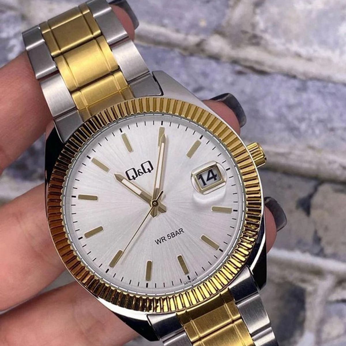 Q&Q - Reloj Para Hombre Q&q A476j A476j401y Multicolor + Estuche