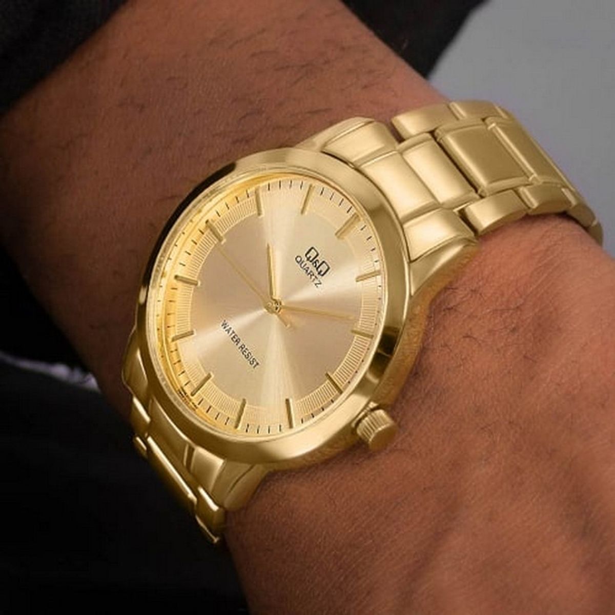 Q&Q - Reloj Q&q Qyq Q946j010y Dorado Acero + Estuche