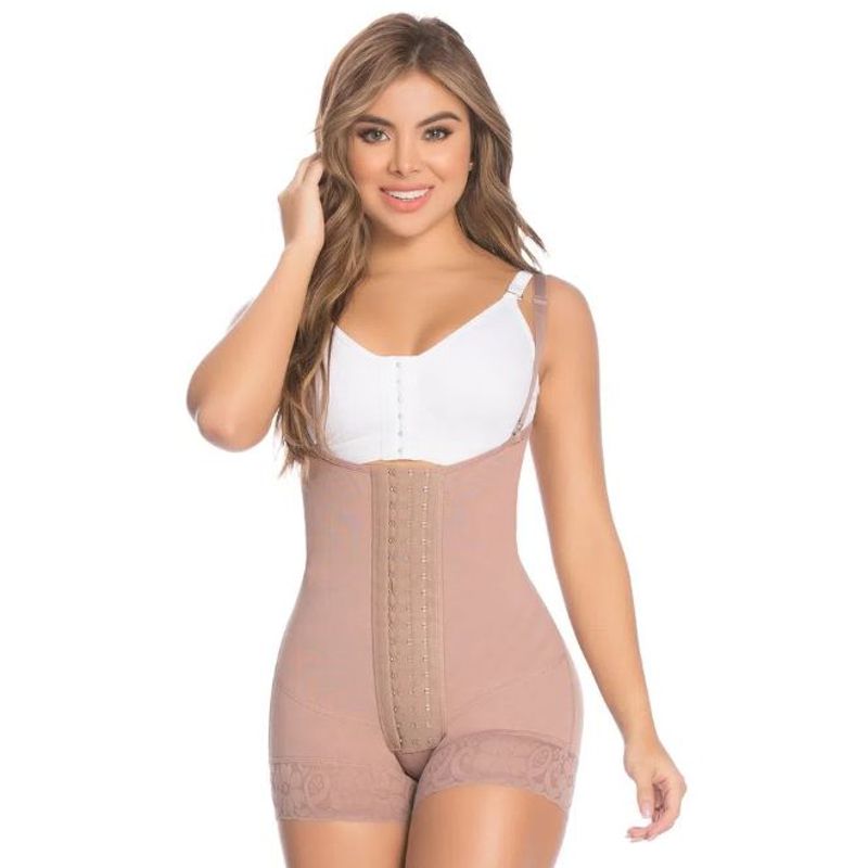FAJATE - Faja tipo short de alta compresión con broches