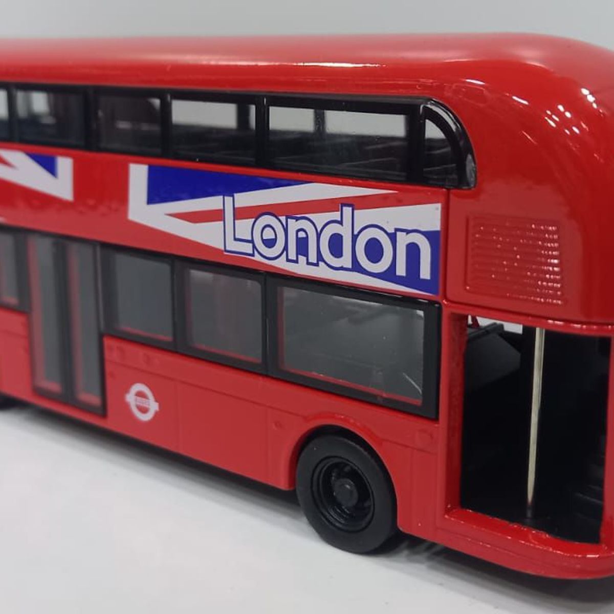 WELLY - BUS LONDRES DOS PISOS Routemaster A ESCALA 172 DE COLECCIÓN