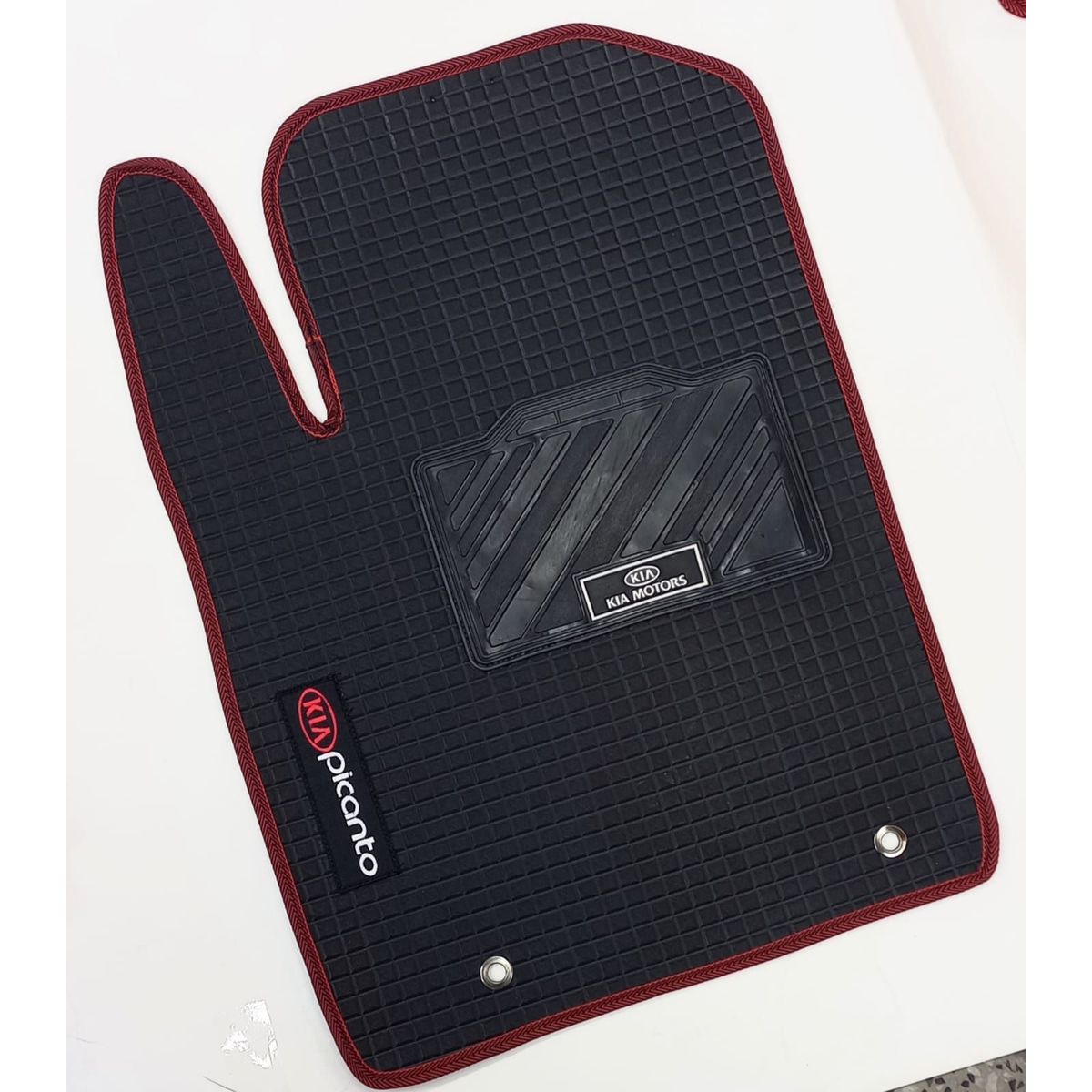 GENERICO - Tapetes Kia Picanto 2018-2024 en PVC Square