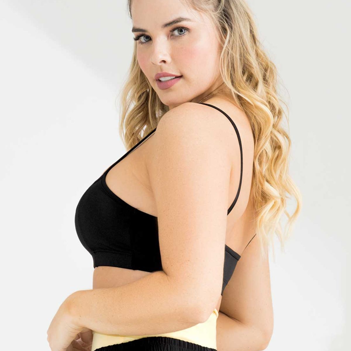 FORMAS INTIMAS - Top Mujer Negro FI 4994