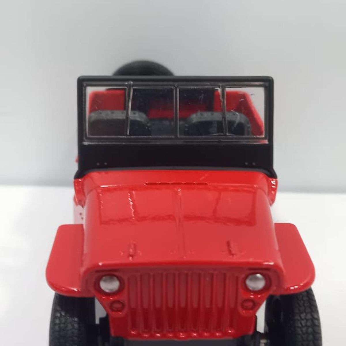 WELLY - CARRO JEEP WILLYS TAPA BAJA ROJO A ESCALA 134 DE COLECCIÓN