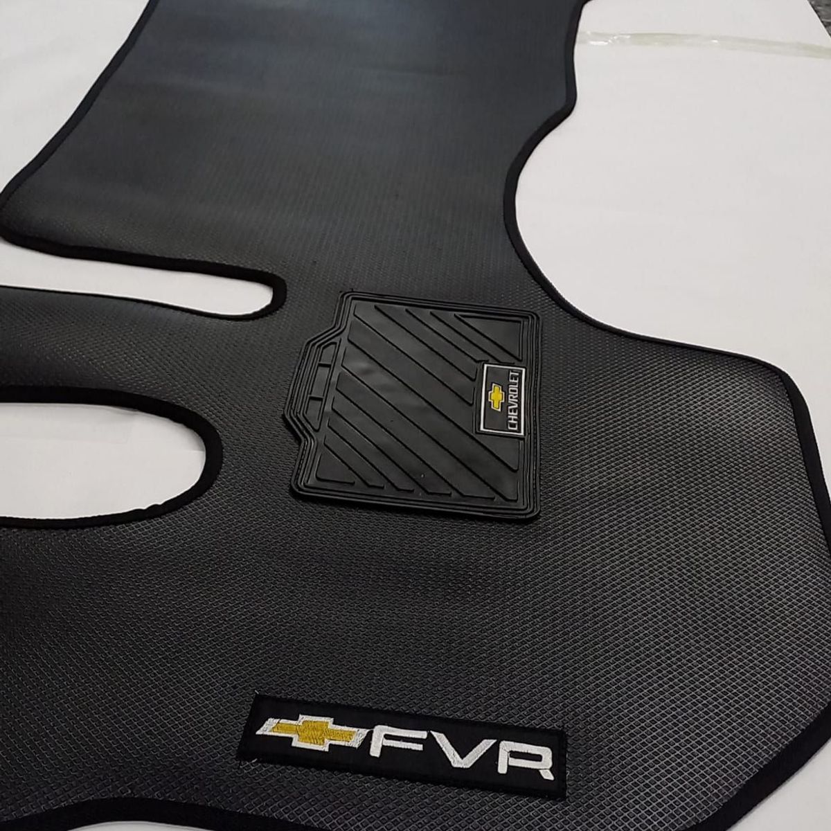 GENERICO - Tapetes Chevrolet FVR en Pvc