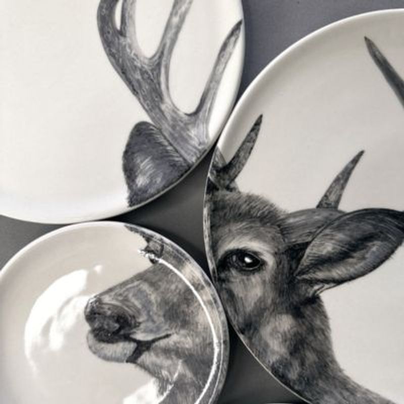 ARTE PLATONICO - Platos-porcelana-Arte-Platonico-pintado-a-mano-ensamble-Venado