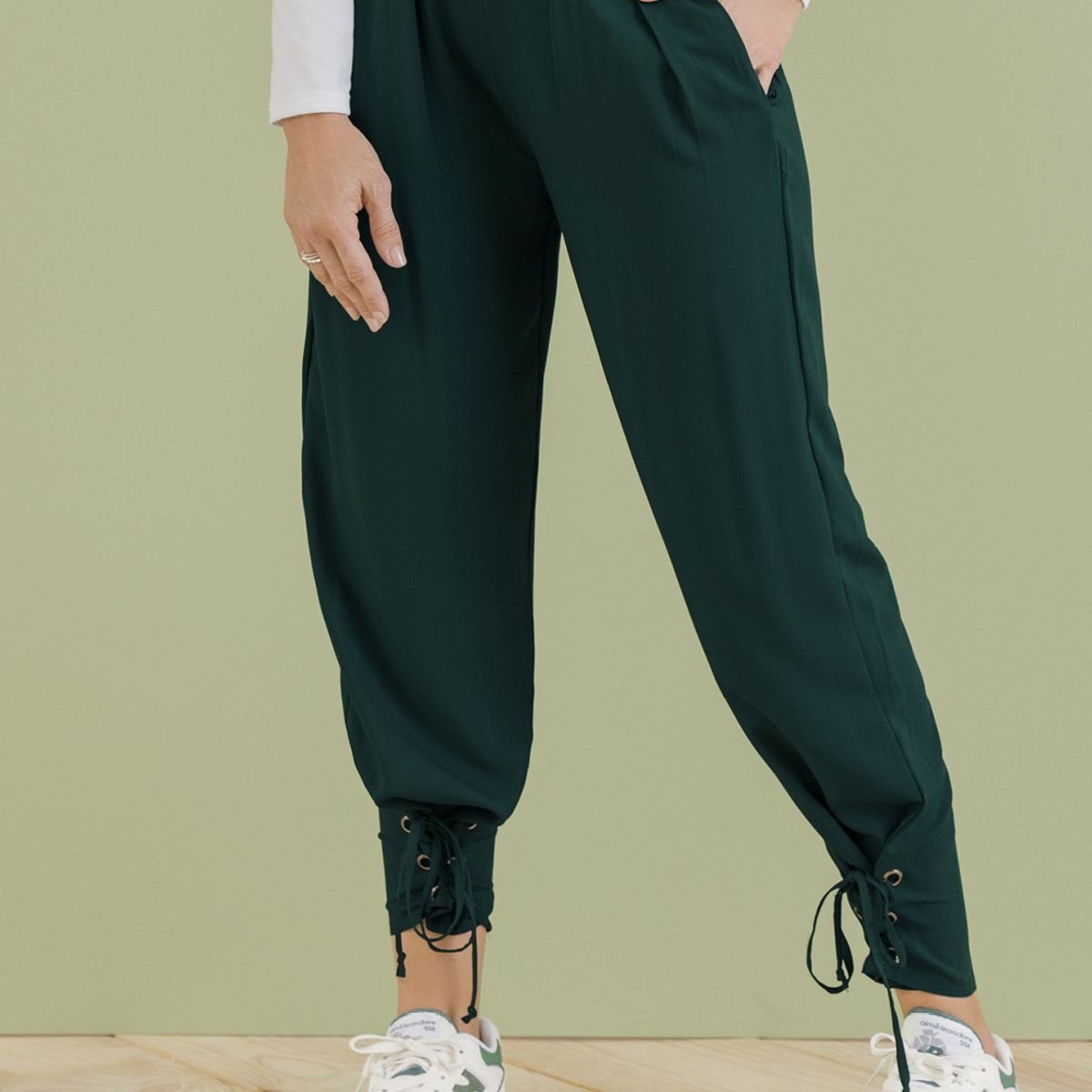 RUTTA - Pantalón Mujer Verde Botella Rutta 103046