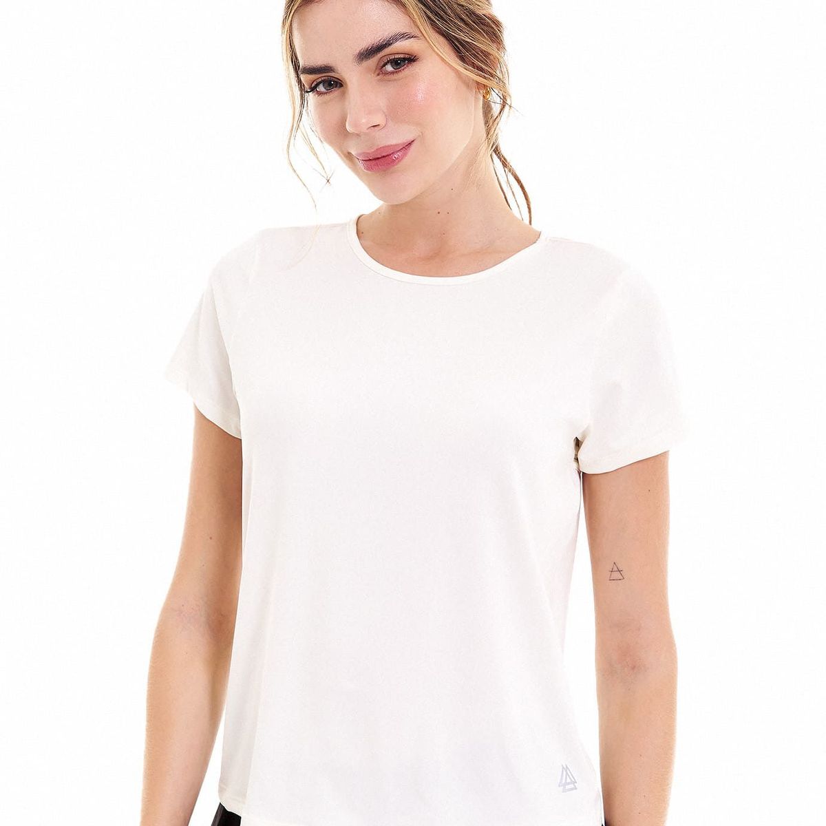 BELIFE - Camiseta Manga Corta Ivory Con Mujer Belife.-