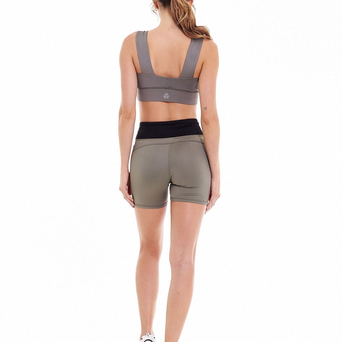 BELIFE - Ciclista Verde Mar Deportivo Mujer Belife.-