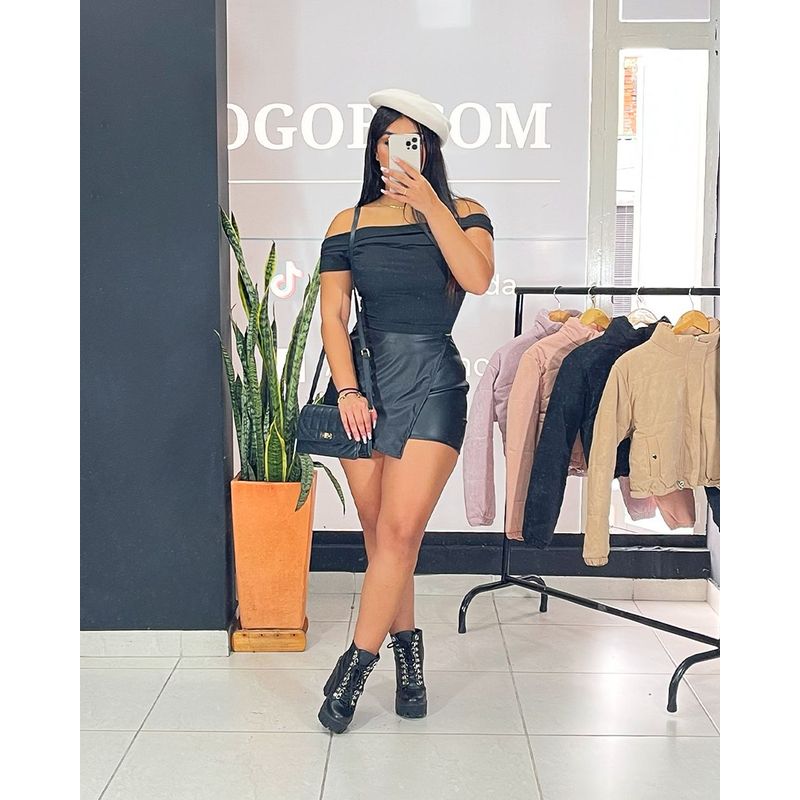 ATOGOB - Blusa Cuello Bandeja Manga Corta