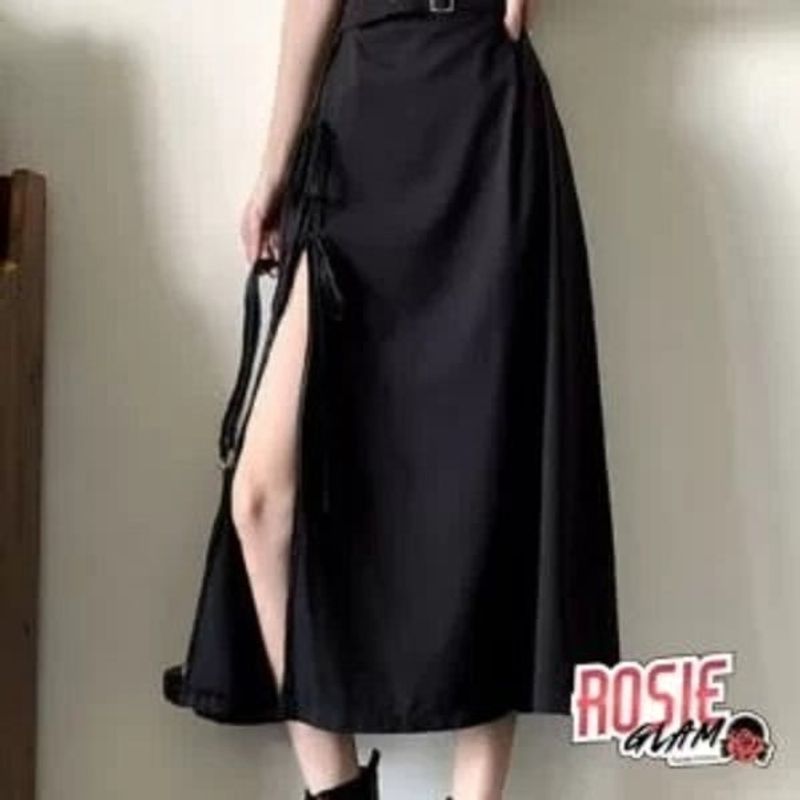 ROSIEGLAM - Falda Dark Con Abertura