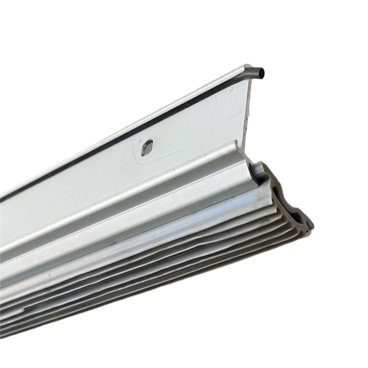 GENERICO - Barredor para Puerta de Aluminio Corta gotera 92 x 4.3cm