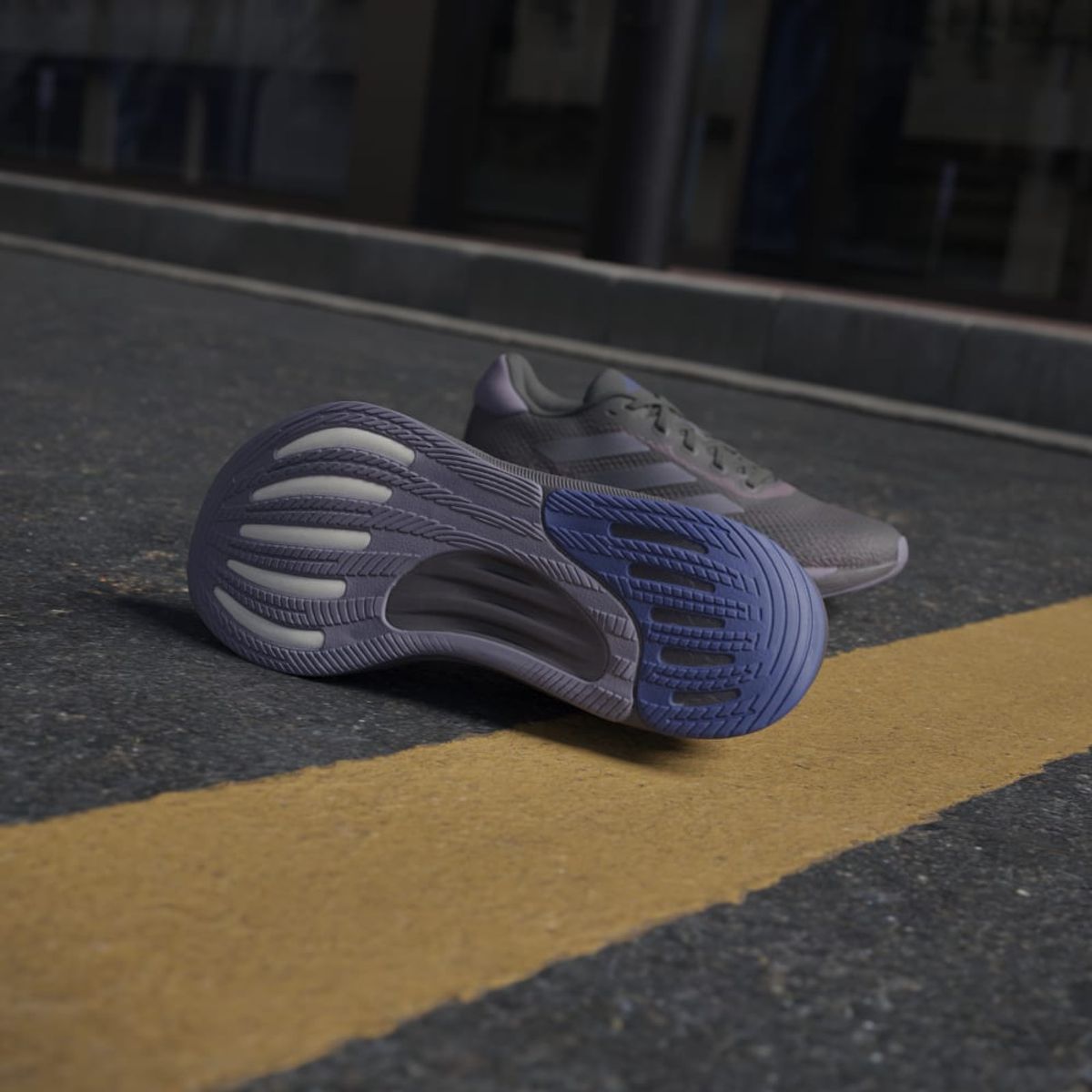 ADIDAS - Adidas Supernova Stride W Tenis negro de mujer para correr