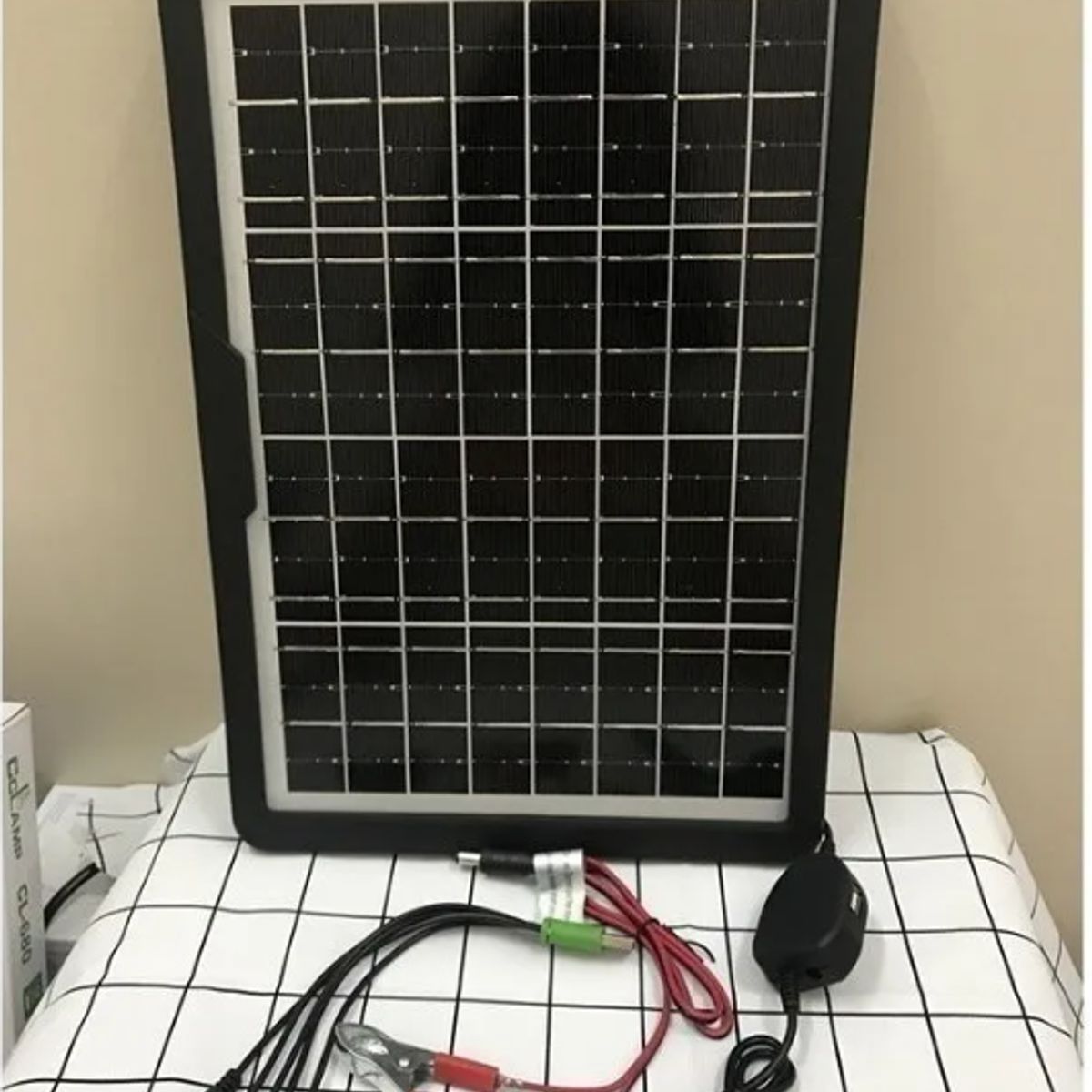GENERICO - Panel Solar Portátil 15w Para Baterías Y Dispositivos 12v - CL1615