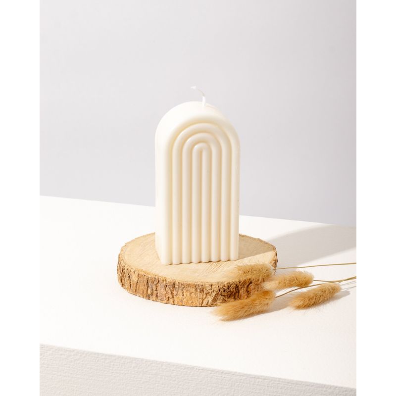 DECORACIONES ALE Y GABI - Vela Artesanal Aromatica Arco y Base madera