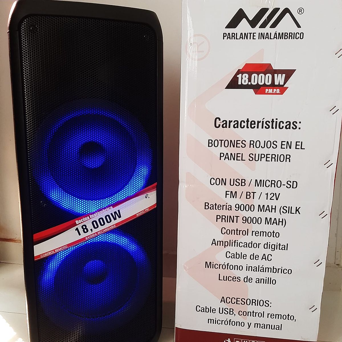 NIA - Cabina Grande Torre sonido 18000W Recargable Excelente Potencia 2X10P