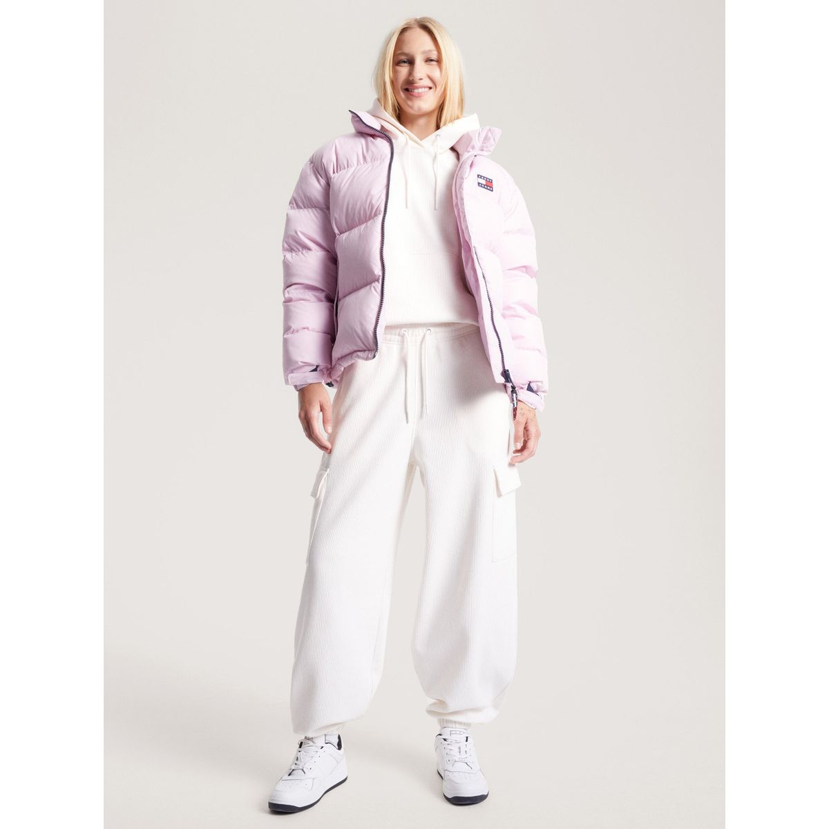 TOMMY HILFIGER - Joggers blanco acanalados con bolsillos cargo Tommy Jeans