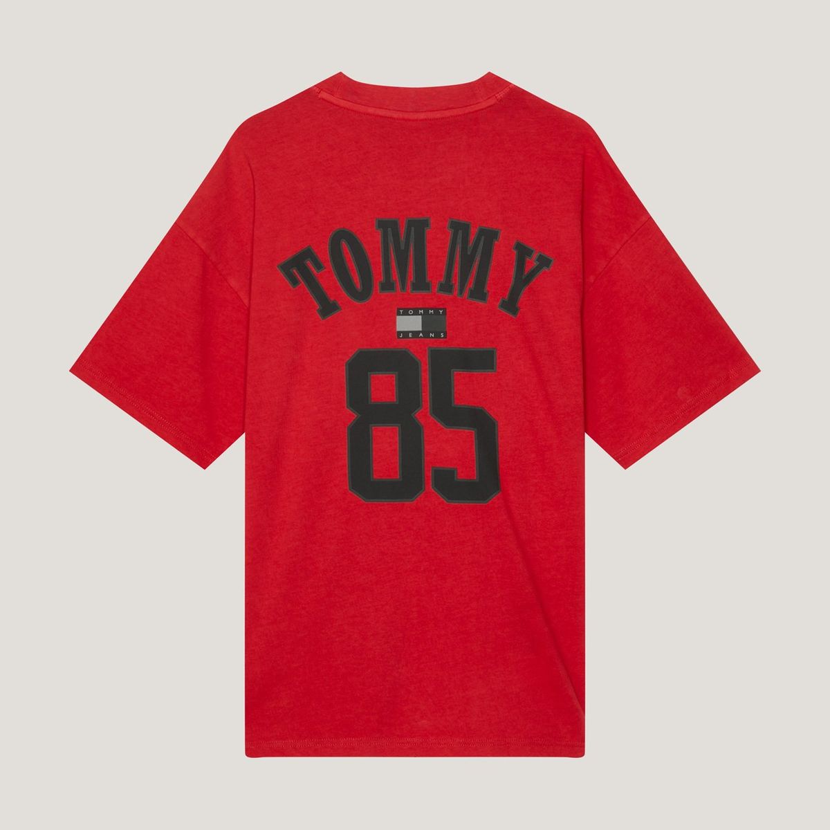 TOMMY HILFIGER - Camiseta roja con logo 1985 Tommy Jeans