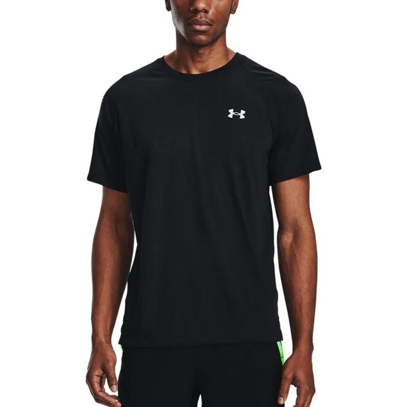 UNDER ARMOUR - Camiseta Under Armour Streaker-Negro