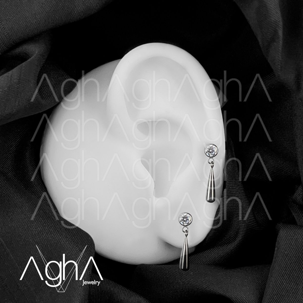 AGHA JEWELRY - Titanio Aretes Piercing Cadena y Gota brillante Cristal Zirconia Cúbica para Lóbulo