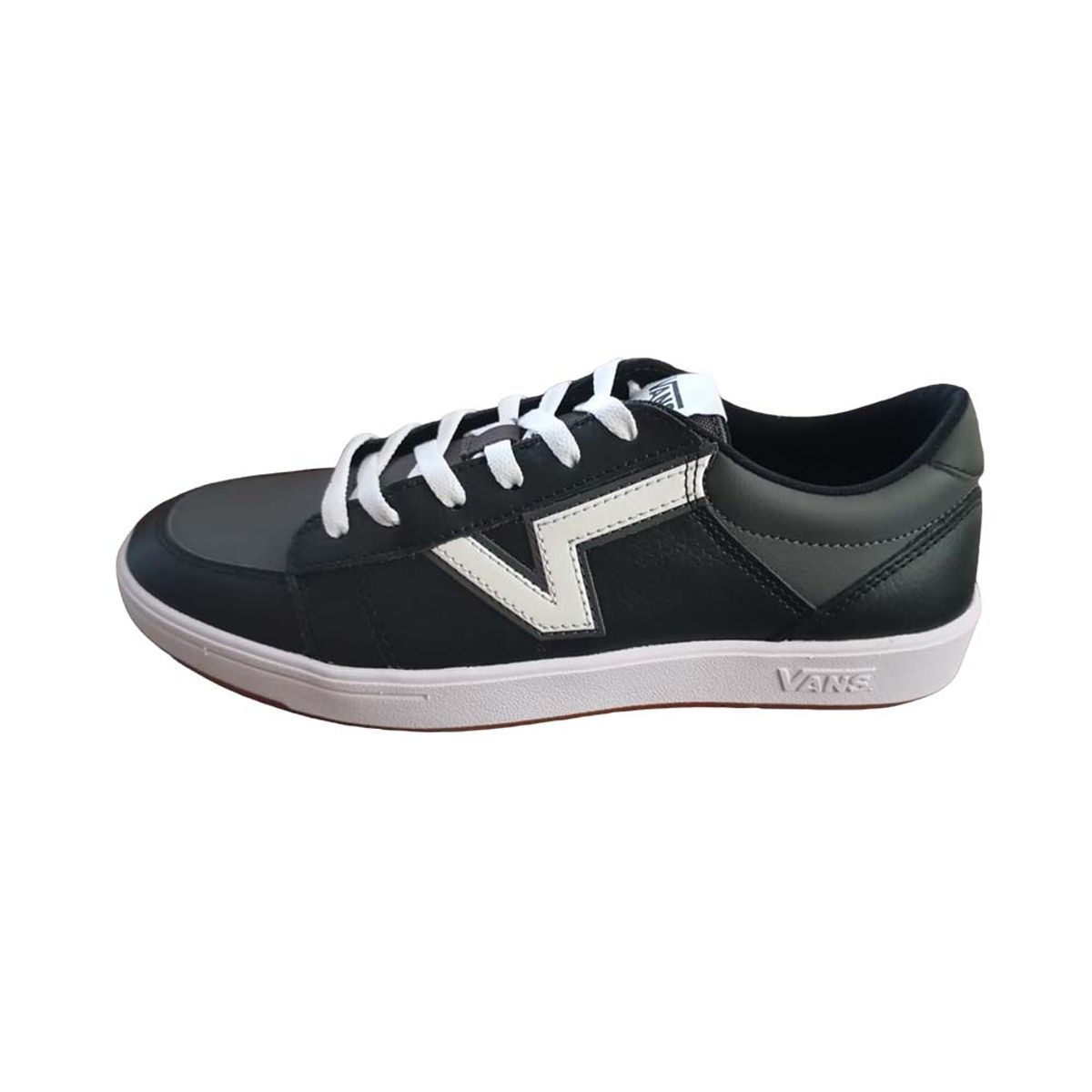 VANS - Tenis Vans Soland Hombre-Negro/Blanco