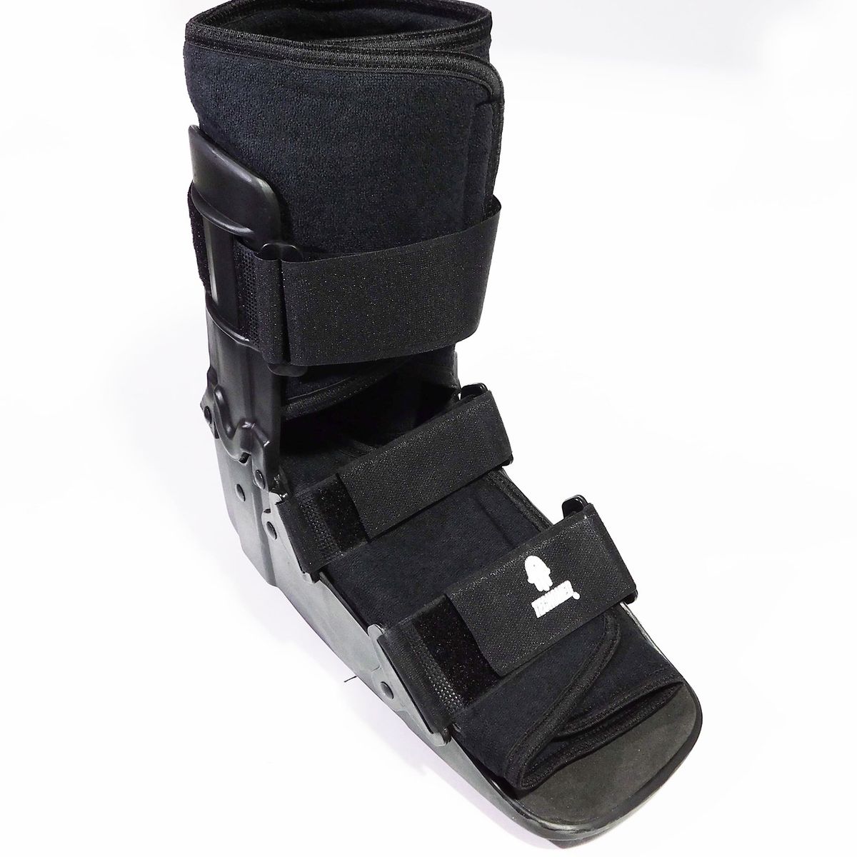 TECNOMED - Bota Walker Rigida Inmovilizador De Tobillo corto - Talla M