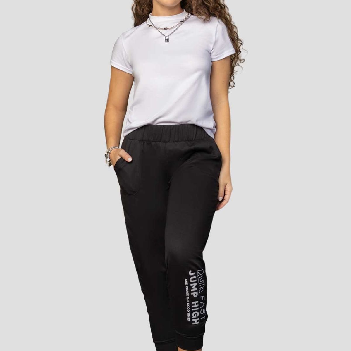 ATYPICAL - Jogger Mujer Negro Atypical 1914