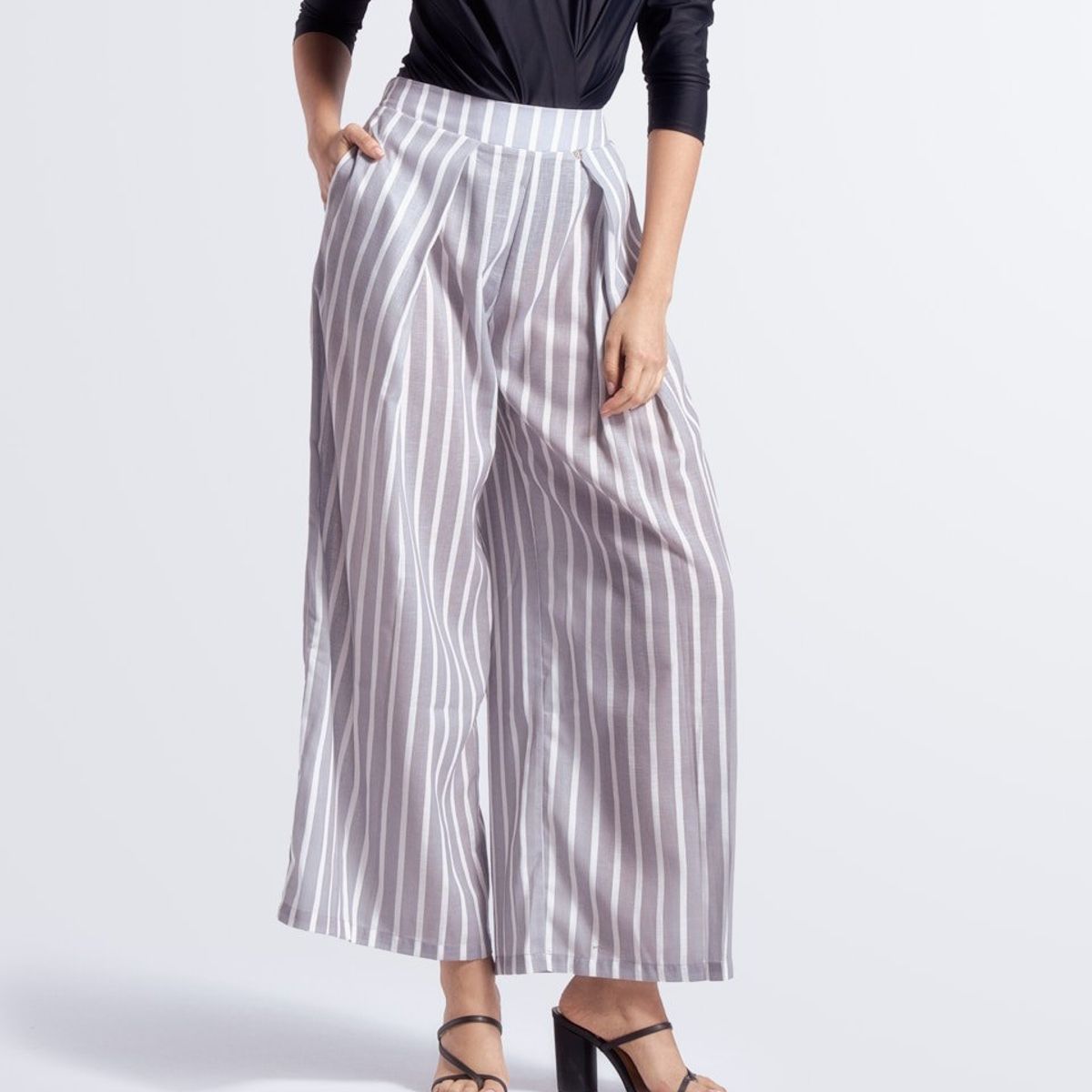 DEREK - Pantalon Para Mujer Bell Derek.-