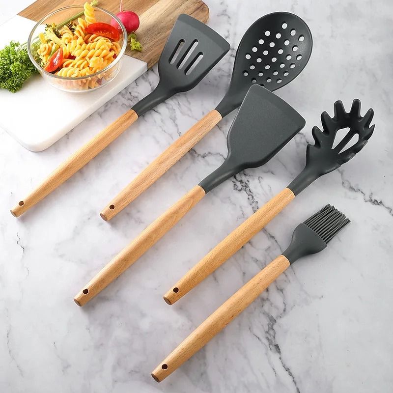 GENERICO - Set De  12  Utensilios De Cocina En Silicona
