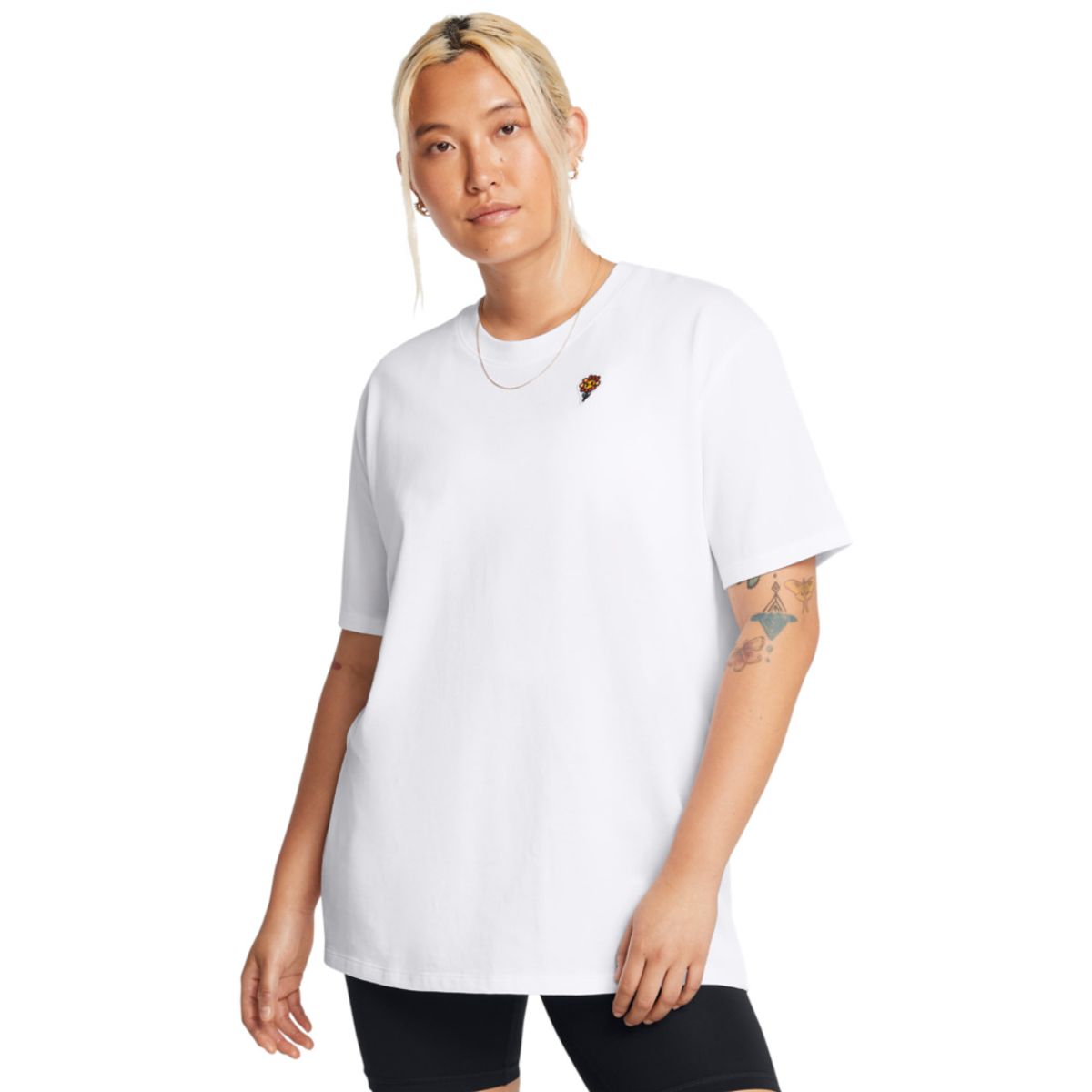 UNDER ARMOUR - Camiseta UA W HWOS FLOWER EMB SS Mujer 1386852-100-022 UNDER ARMOUR.