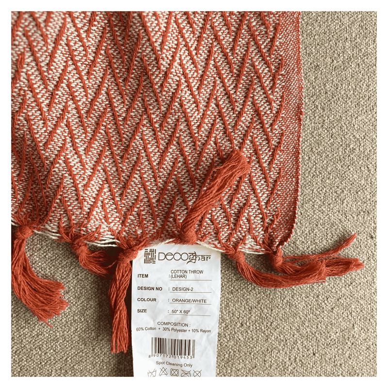 GENERICO - SET DE MANTA Y COJINES DESIGN-2 ORANGE  WHITE