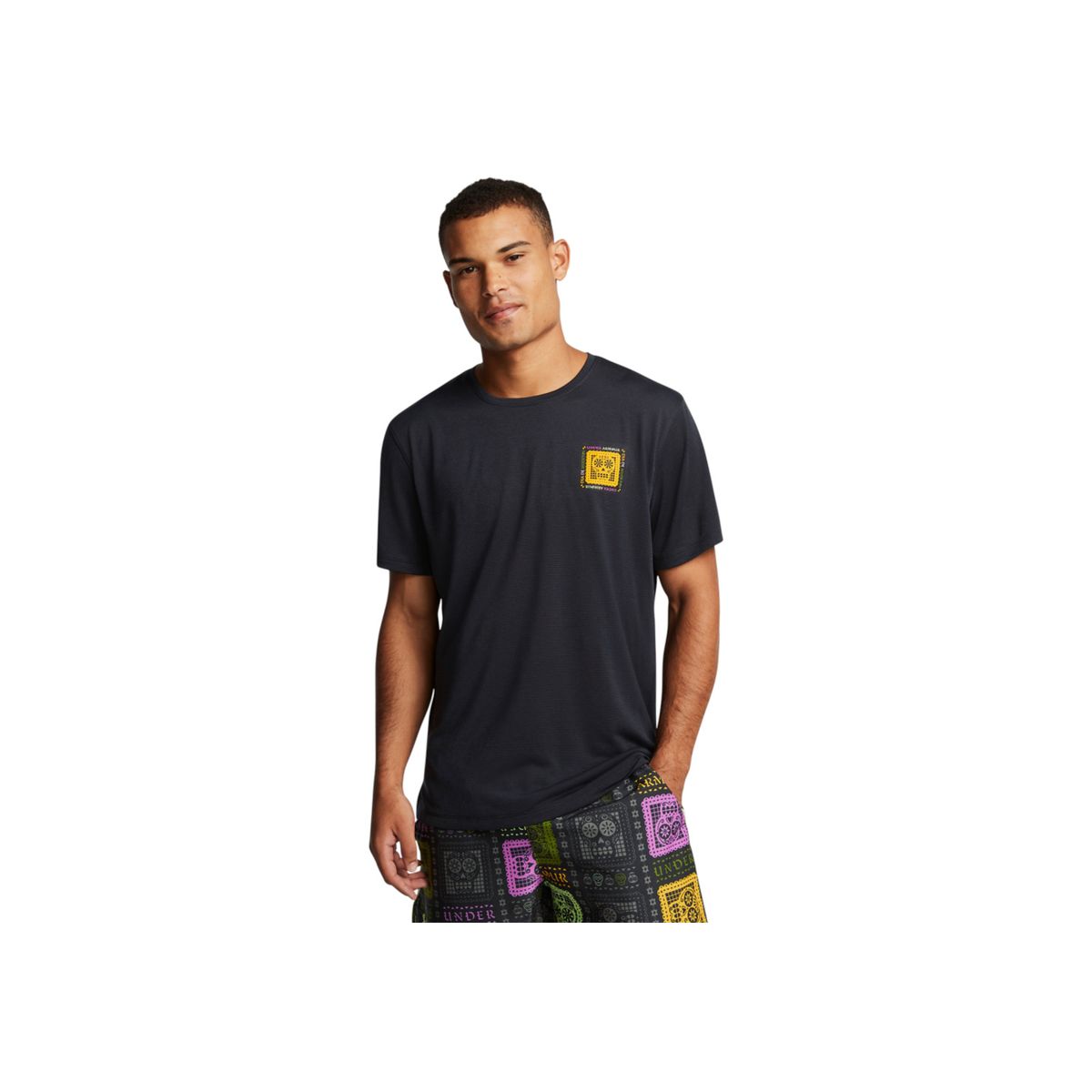 UNDER ARMOUR - Camiseta UA DAY OF THE AD SS Hombre 1387007-001-N11 UNDER ARMOUR.