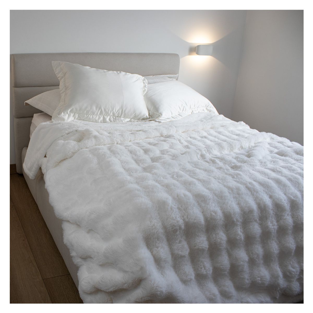 HOMETEX - COBIJA TÉRMICA MONACO  BLANCA