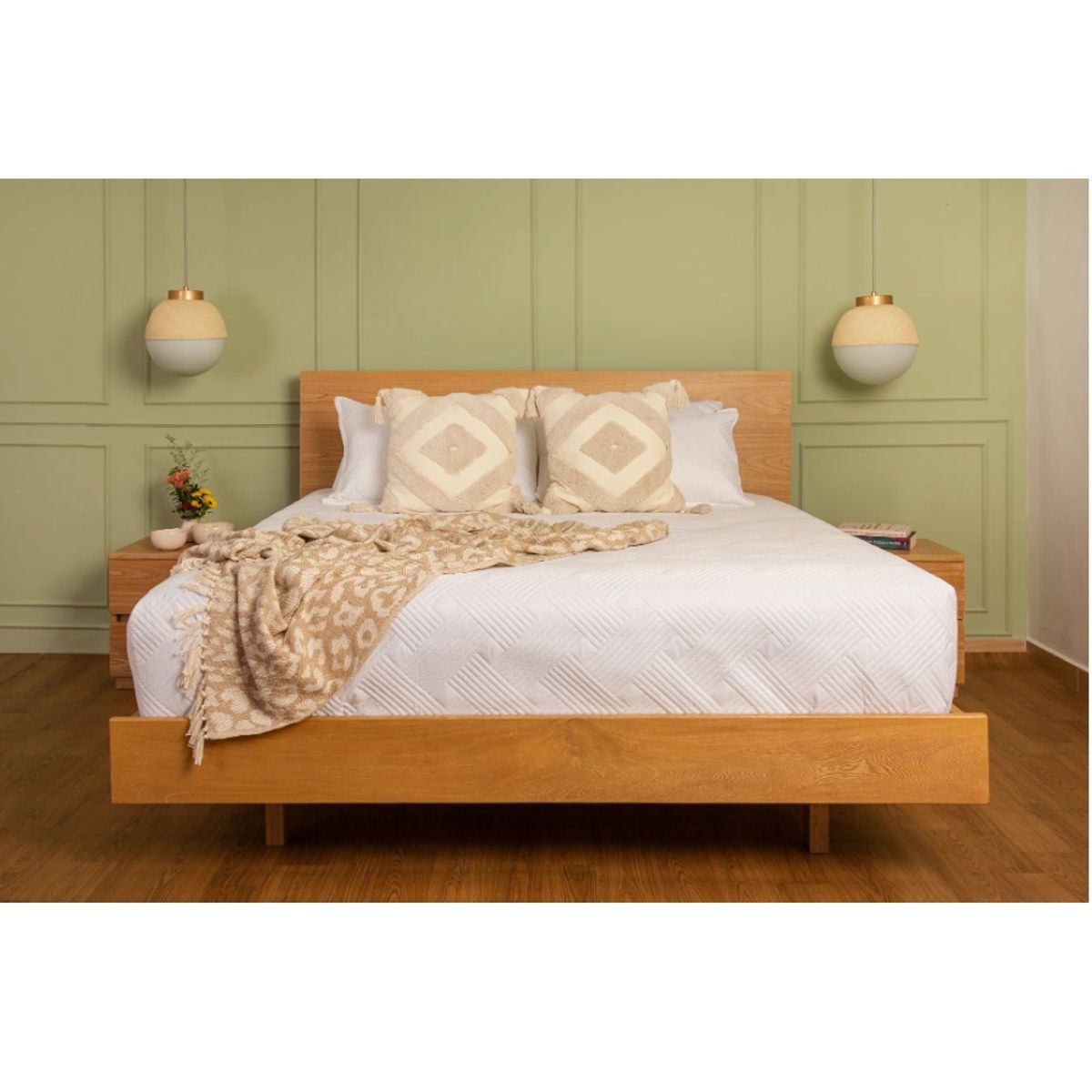 GENERICO - Cama Lia en Madera Roble 1.60