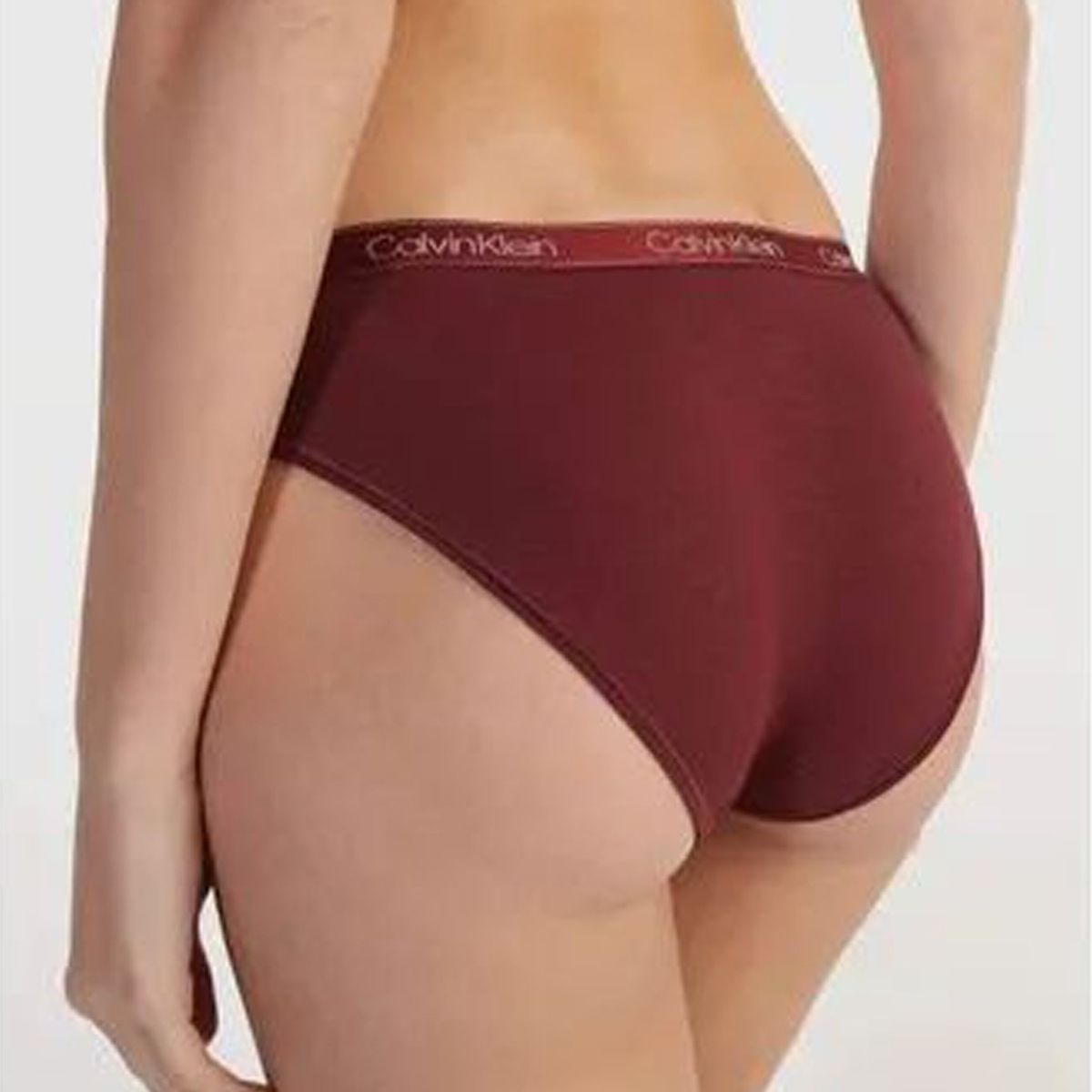 CALVIN KLEIN - Pantie Vinotinto Tipo Bikini Clásica - Cotton Essentials Calvin Klein