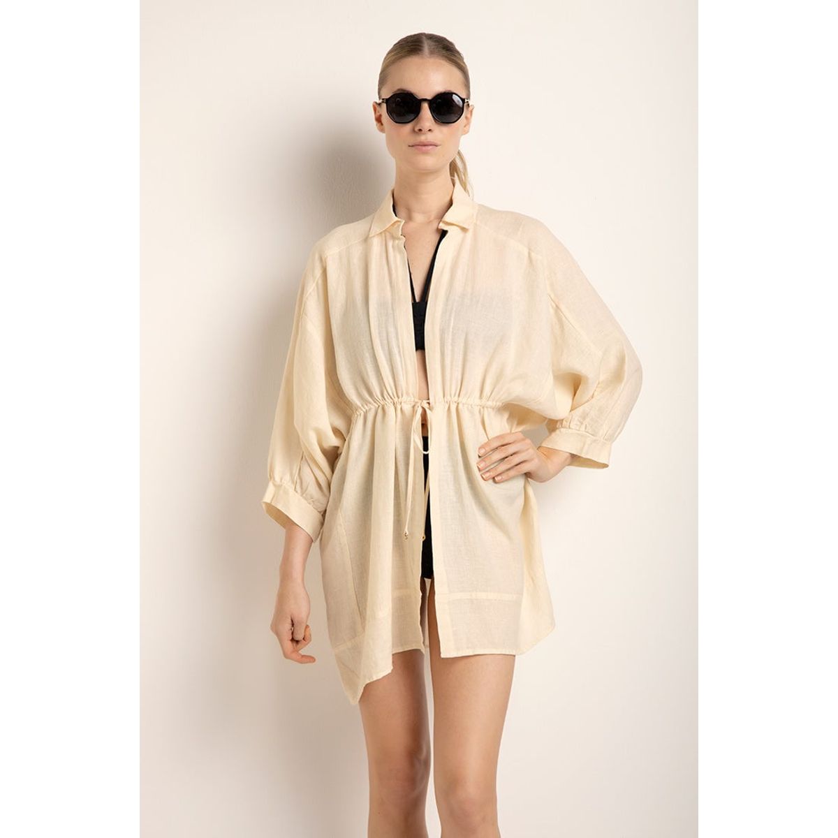 TOUCHE BALNEAIRE - Cover up corto abierto con cuello tiras ajustables