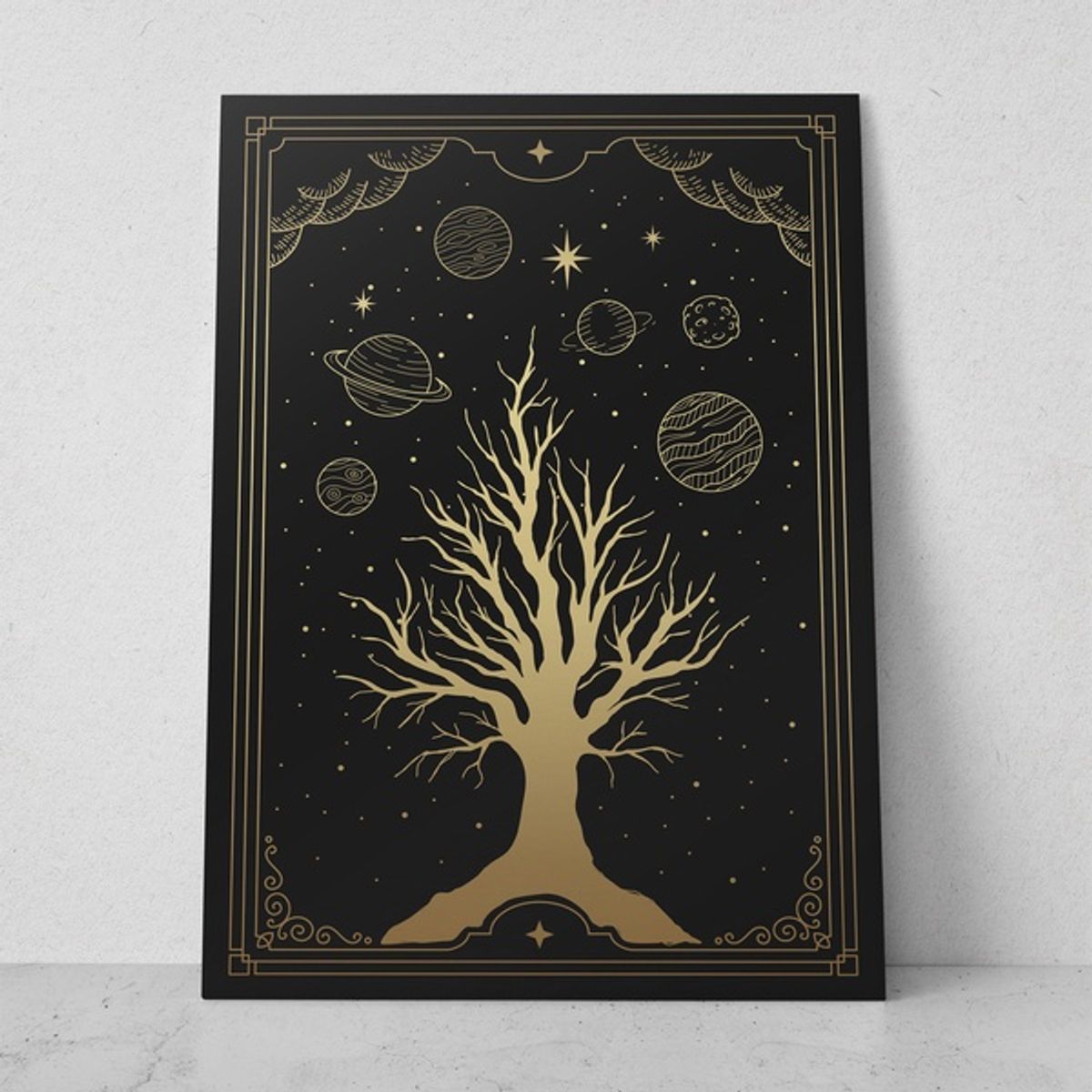 TAYRONA STORE - Cuadros Retablo Ilustraciones Negro y Dorado 032 - 35x50cm