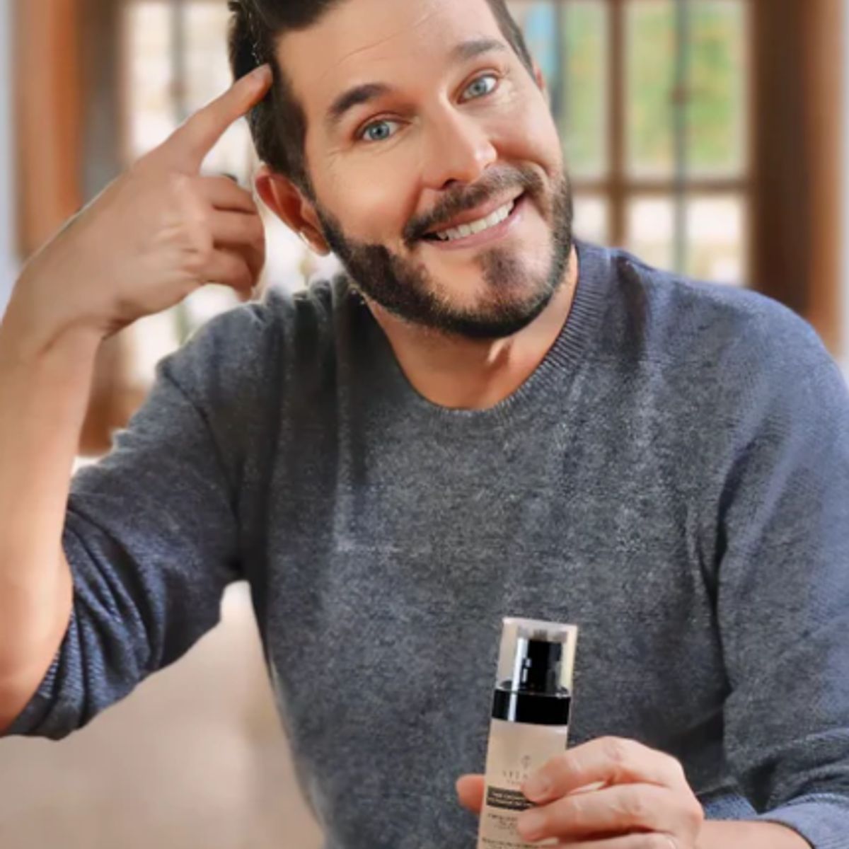 VITASEI - ACTIVADOR DE CRECIMIENTO CAPILAR CON CÉLULAS MADRE CAPILIA LONGA FACTORES DE CRECIMIENTO Y ARGININA