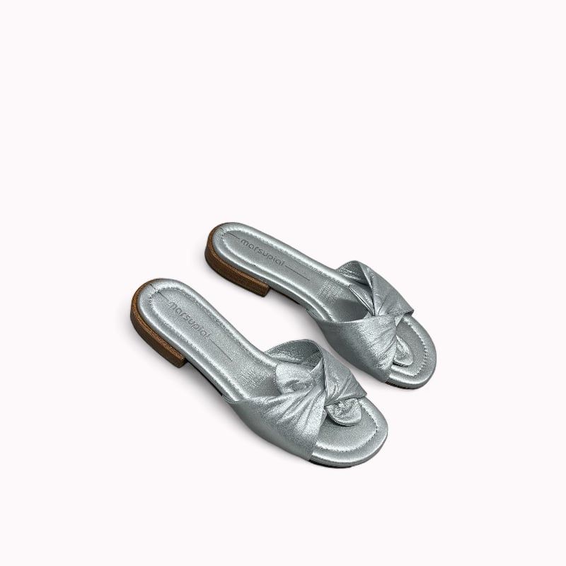 MARSUPIAL - SANDALIA PLANA EN CUERO PARA MUJER CLARITA PLATA_.