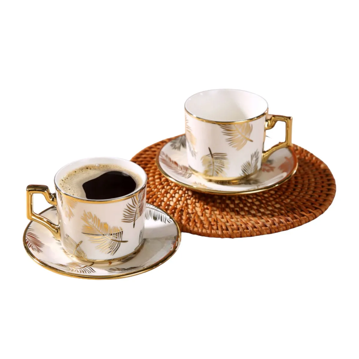 MULTIPLACE COLOMBIA - Set De Pocillos Dorados Para Cafe Tinto X 12 Piezas 150 Cc Importados.-