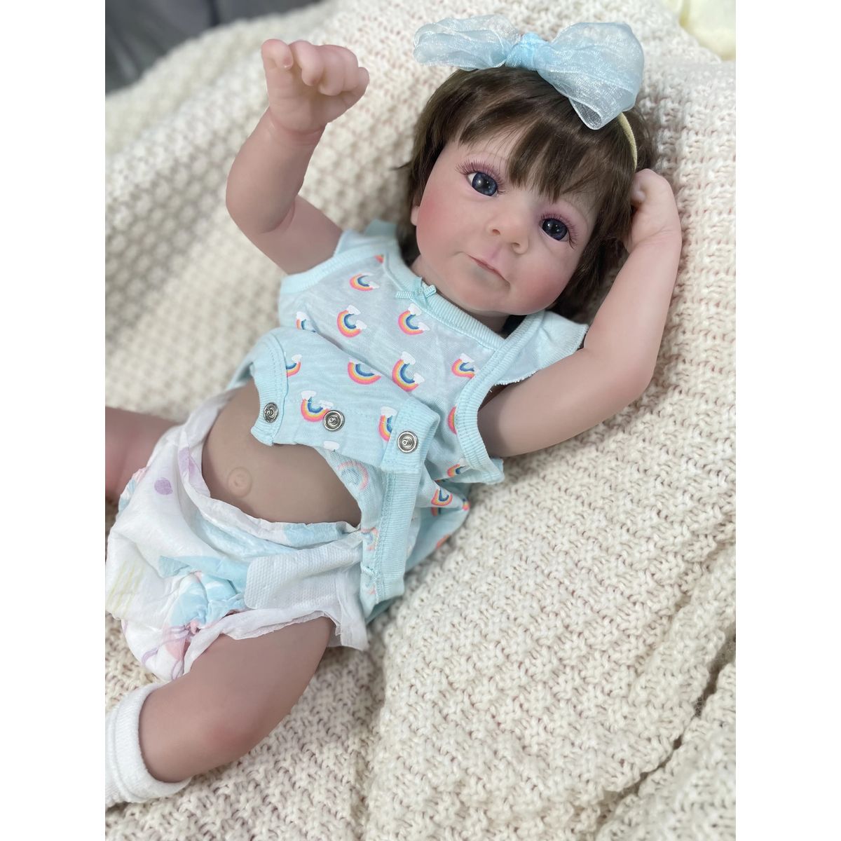 GENERICO - ❤ Bebe Reborn ❤ Alicia ❤ Ropa Arcoiris ❤