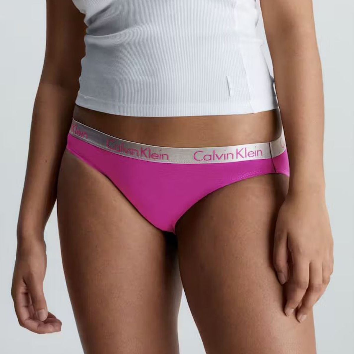 CALVIN KLEIN - Pantie Rosado Clásica Tipo  Bikini - Radiant Calvin Klein