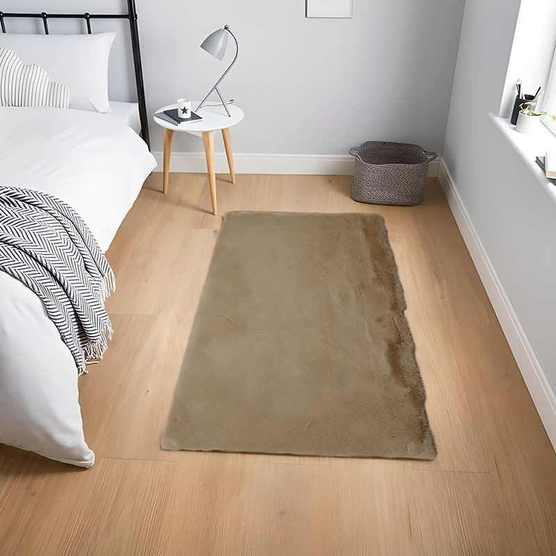 MITAPETE COM - Tapete Alfombra Pie De Cama  Piel Sintetica Conejo  50 X 80 cms Dorado