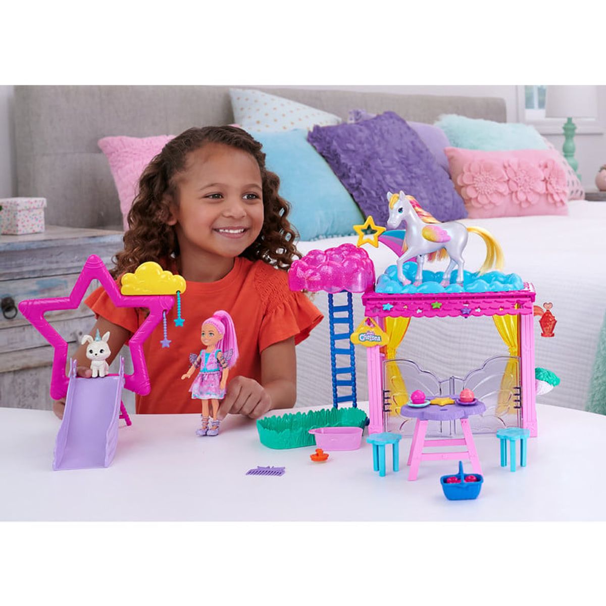 BARBIE - BARBIE MUÑECA A TOUCH OF MAGIC CHELSEA Y PEGASO