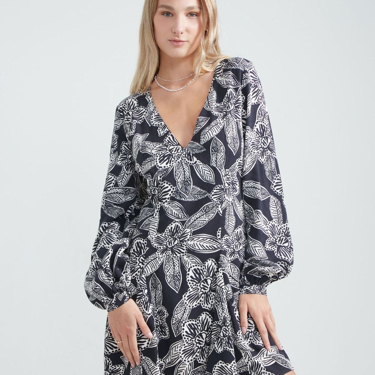 SEVEN SEVEN - Vestido Corto Con Estampado Floral  Para Mujer Negro Seven Seven