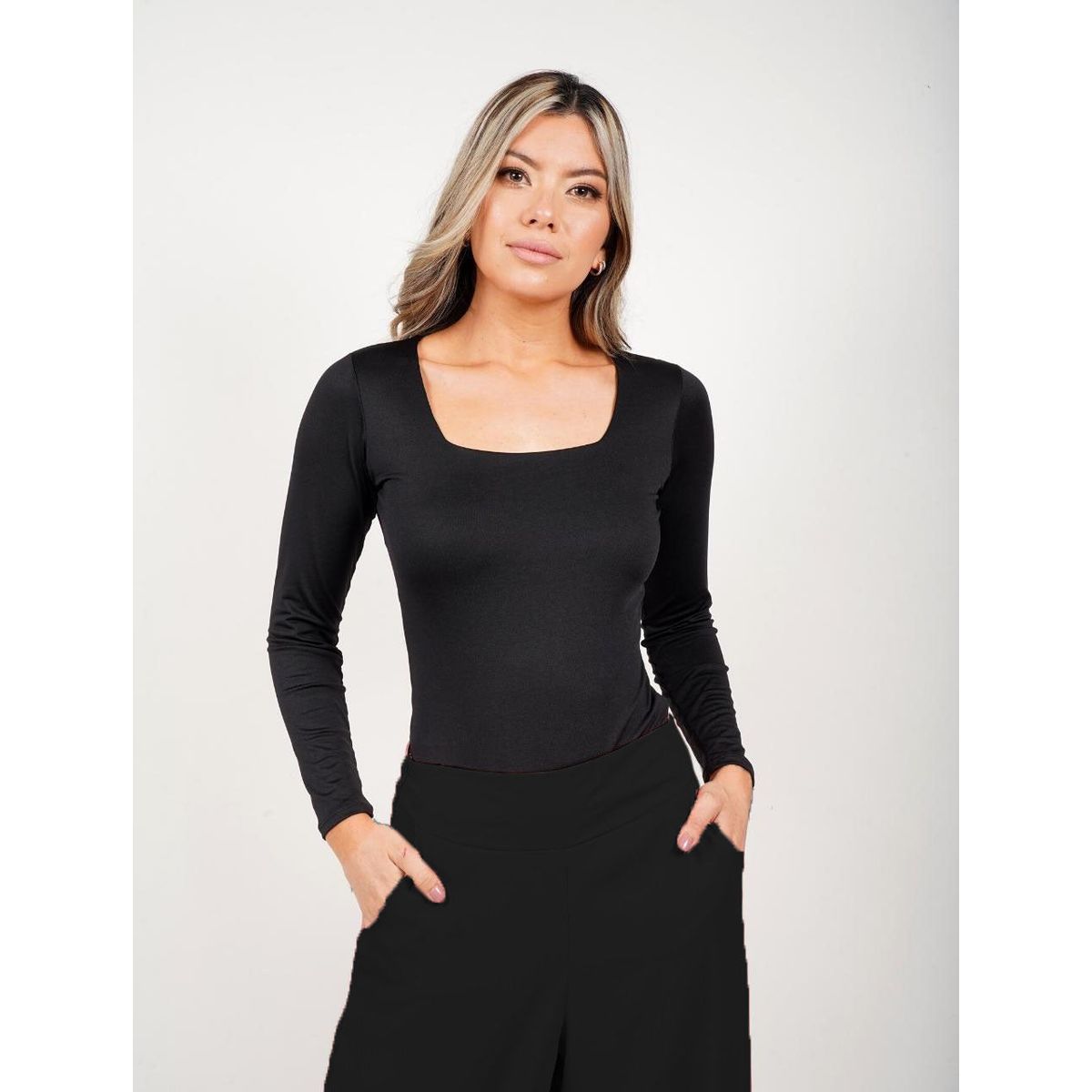 MOLGOA - Body para Mujer Escote Cuadrado - The Moscú