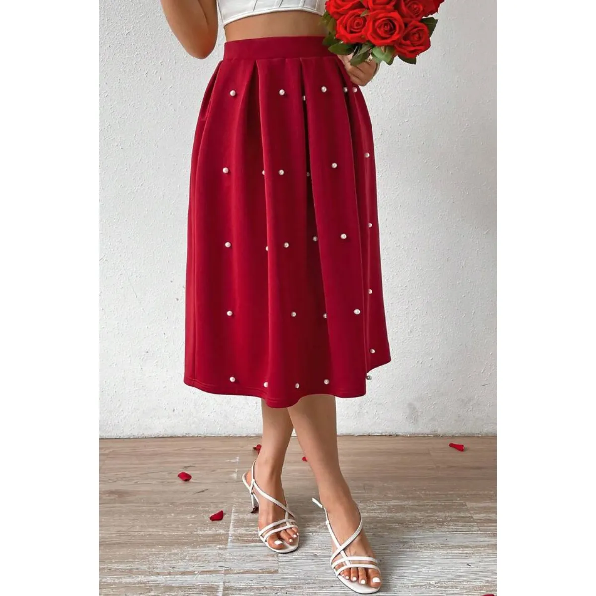 NEGRELI - FALDA PLISADA CON PERLAS