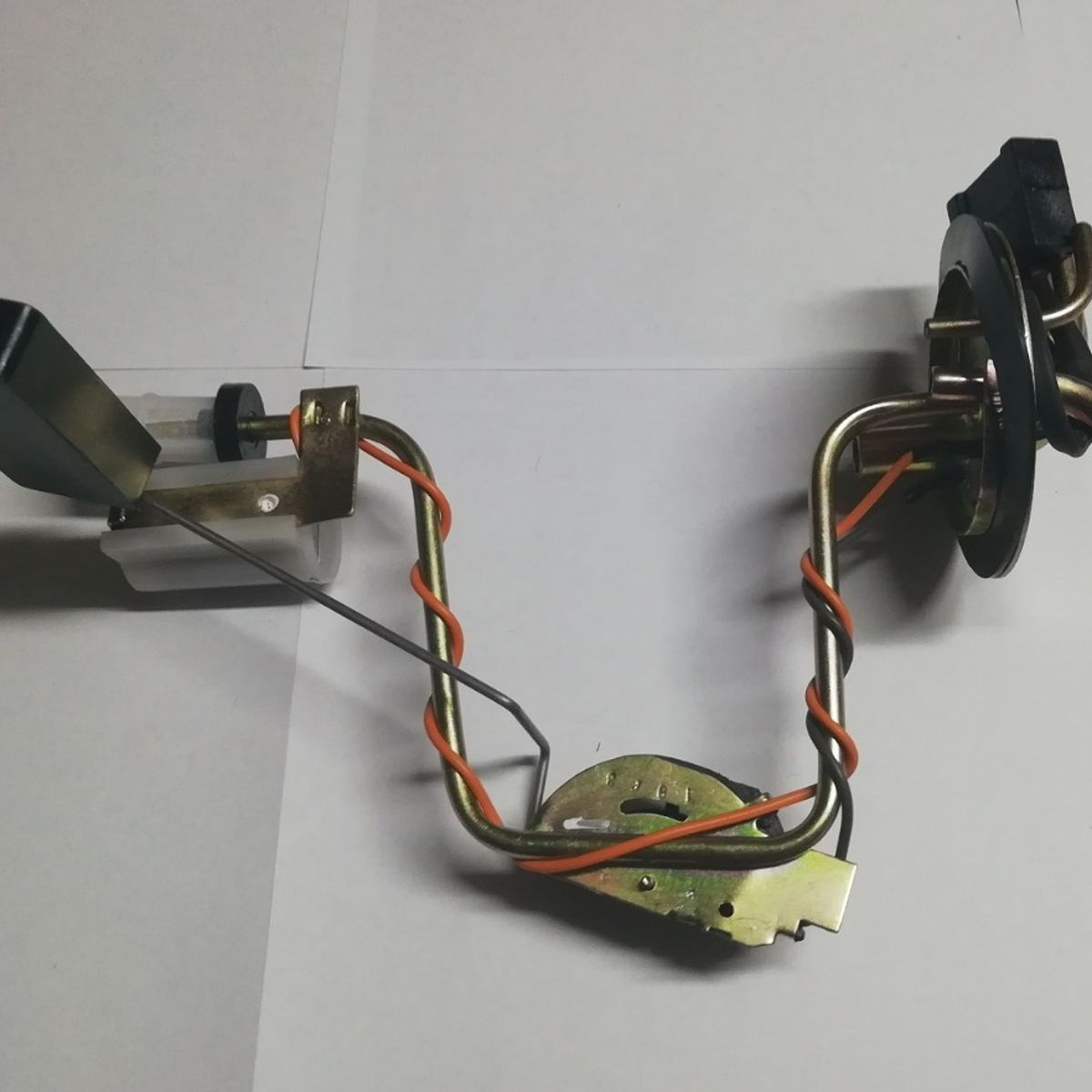 GENERICO - Flotador Renault R9 AG66009