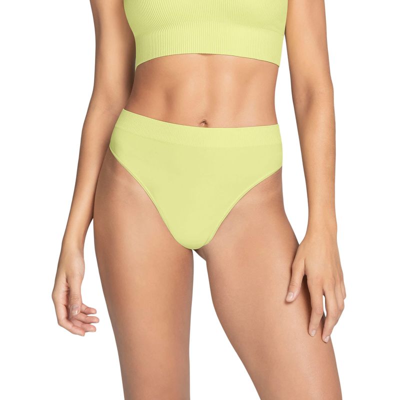 LEONISA - Leonisa Brasilera tiro alto en tecnología seamless_.
